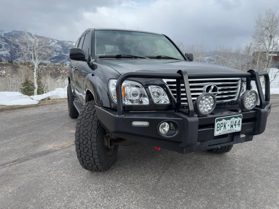 2006 Lexus LX 2nd Gen - Image 25 of 31