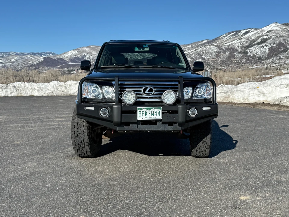 2006 Lexus LX 2nd Gen - Image 10 of 31