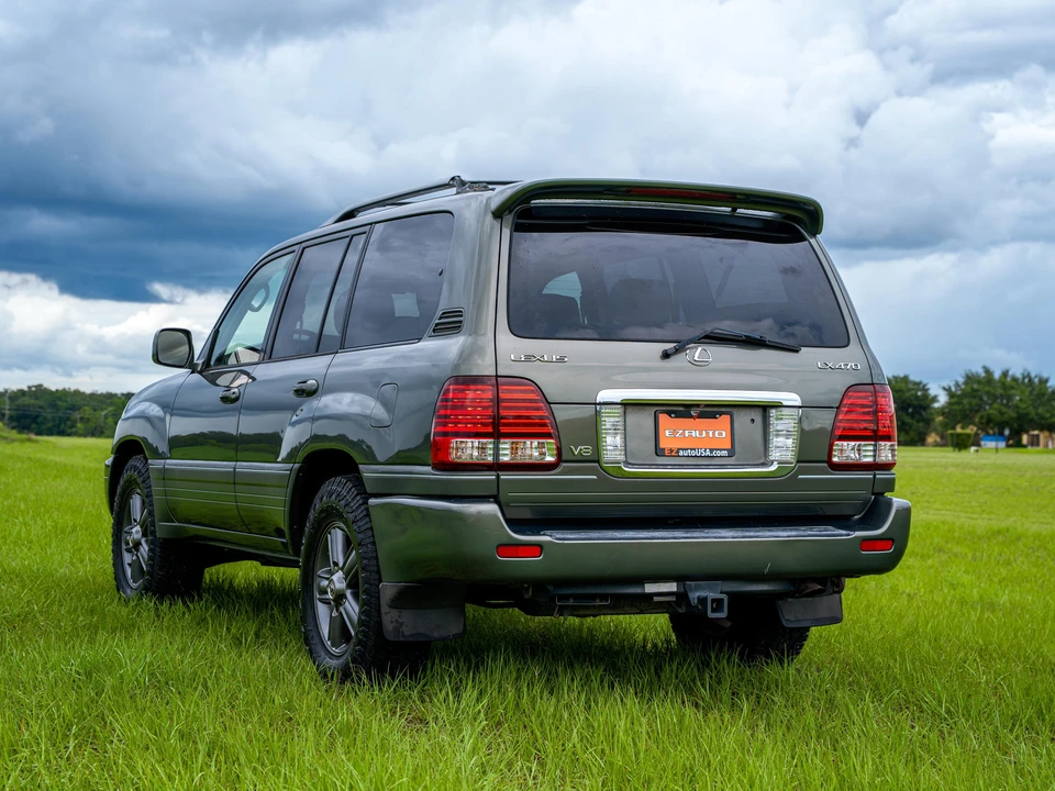 2006 Lexus LX 2nd Gen - Image 7 of 31