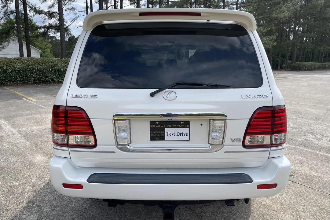 2006 Lexus LX 2nd Gen - Image 5 of 31