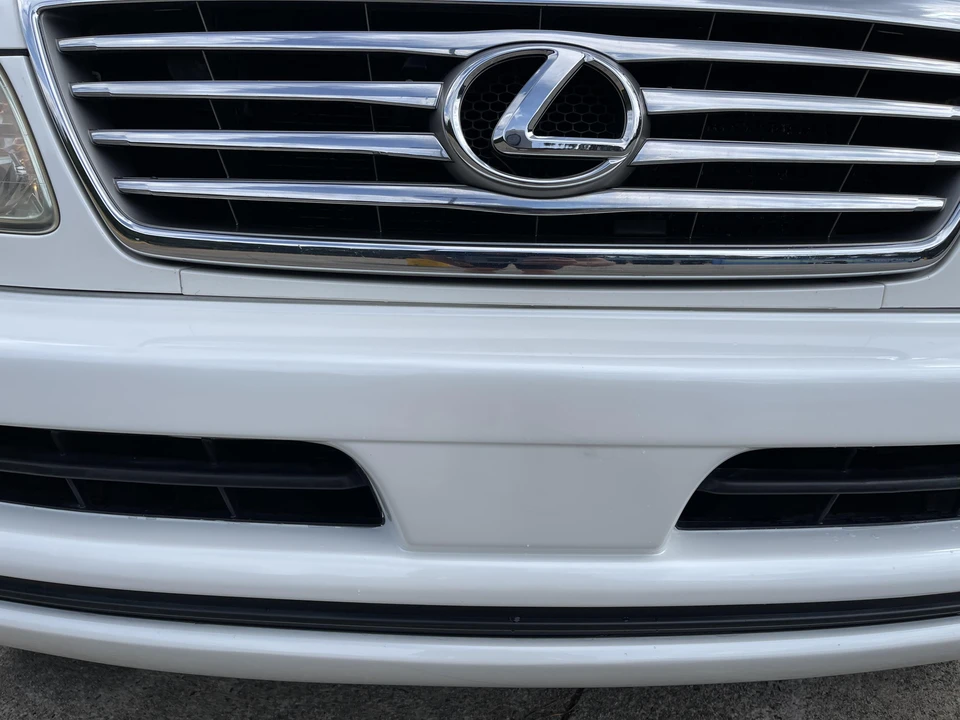 2006 Lexus LX 2nd Gen - Image 18 of 31