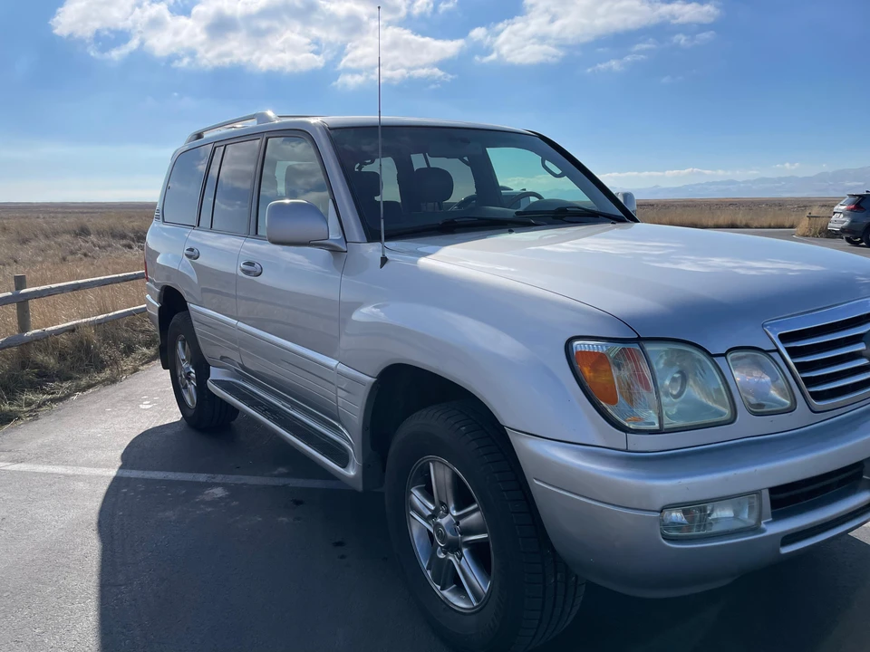 2006 Lexus LX 2nd Gen - Image 31 of 31