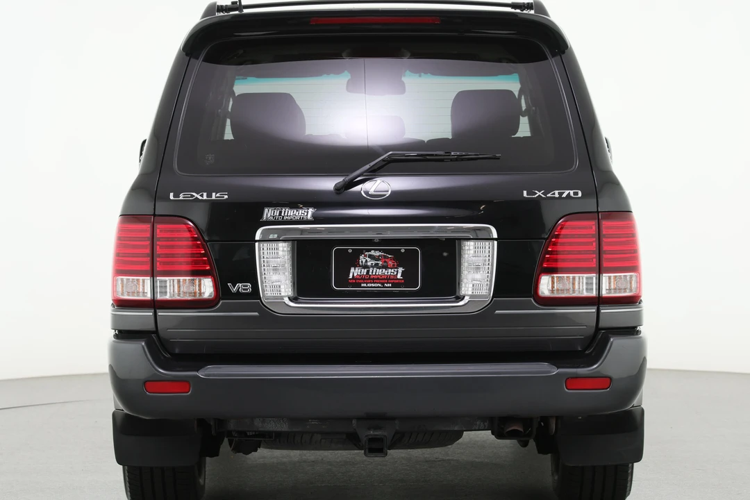 2006 Lexus LX 2nd Gen - Image 5 of 31