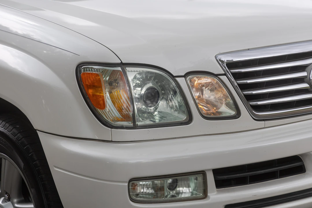 2006 Lexus LX 2nd Gen - Image 24 of 31
