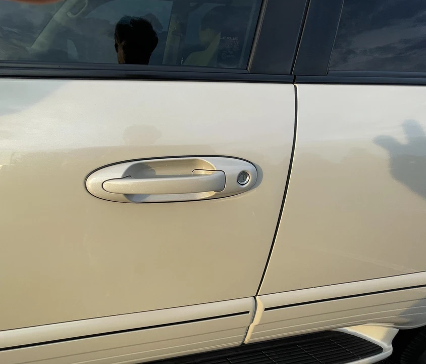 2006 Lexus LX 2nd Gen - Image 24 of 31
