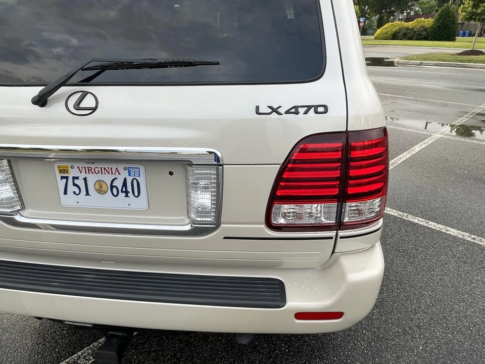 2006 Lexus LX 2nd Gen - Image 31 of 31