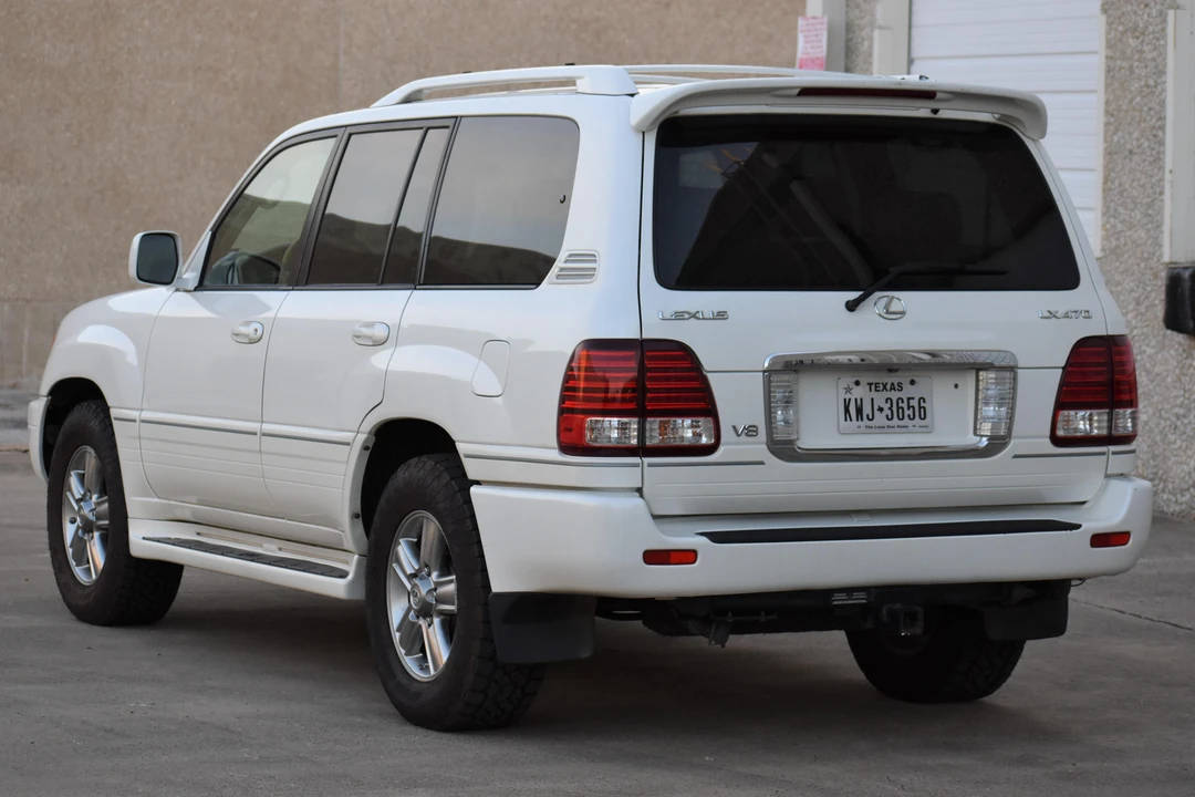 2006 Lexus LX 2nd Gen - Image 4 of 7