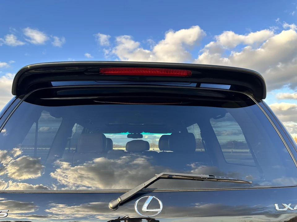 2006 Lexus LX 2nd Gen - Image 26 of 31