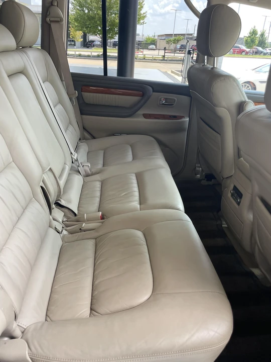 2006 Lexus LX 2nd Gen - Image 31 of 31