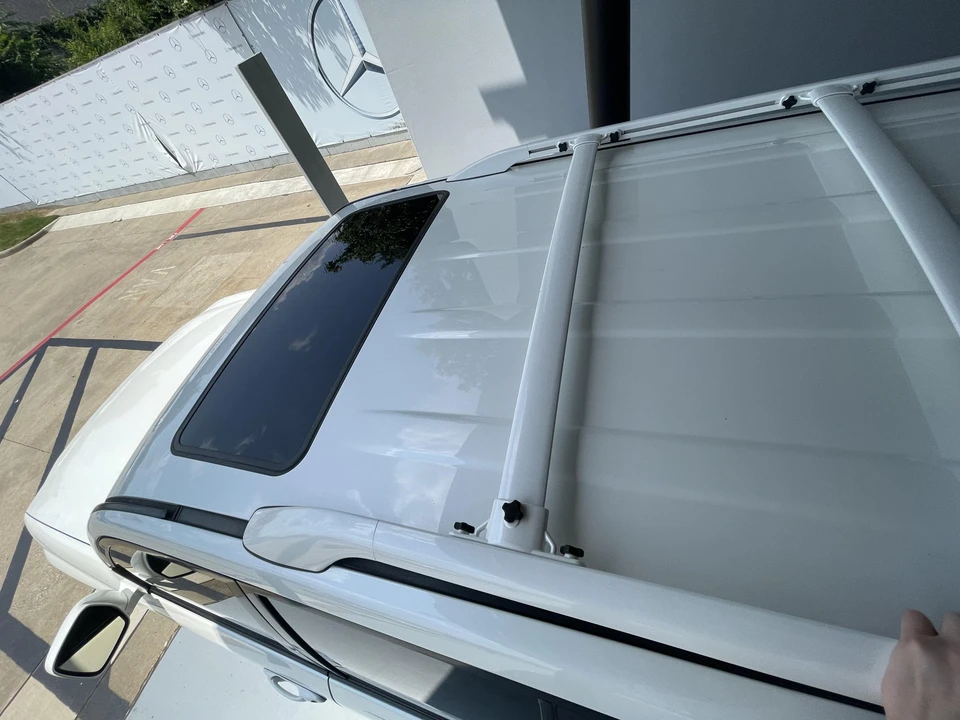 2006 Lexus LX 2nd Gen - Image 15 of 31