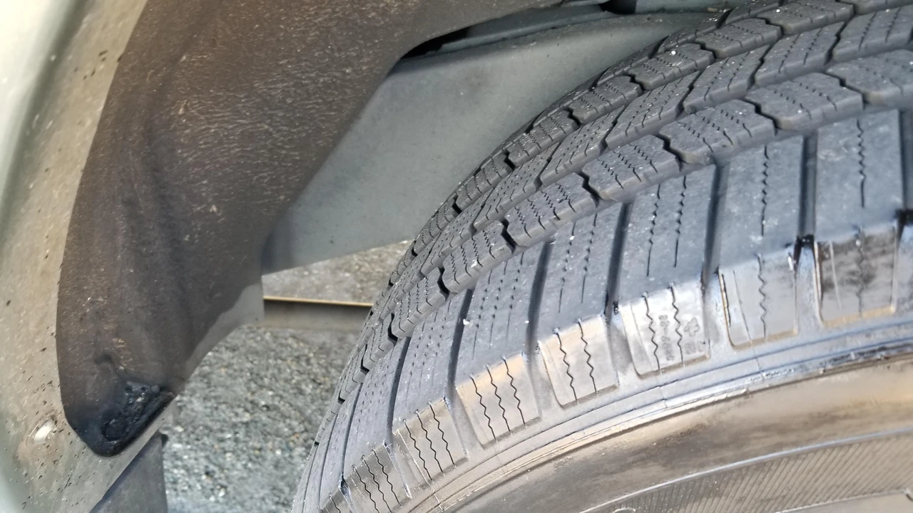 2006 Lexus LX 2nd Gen - Image 31 of 31