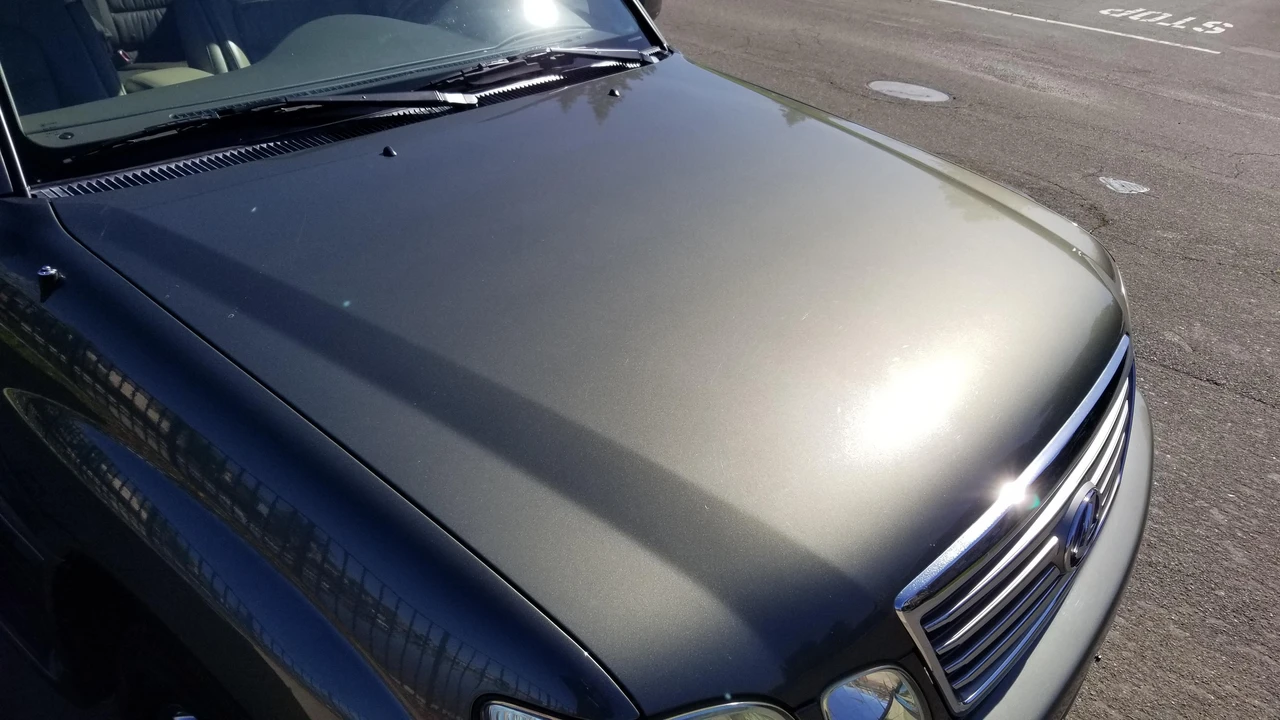 2006 Lexus LX 2nd Gen - Image 23 of 31