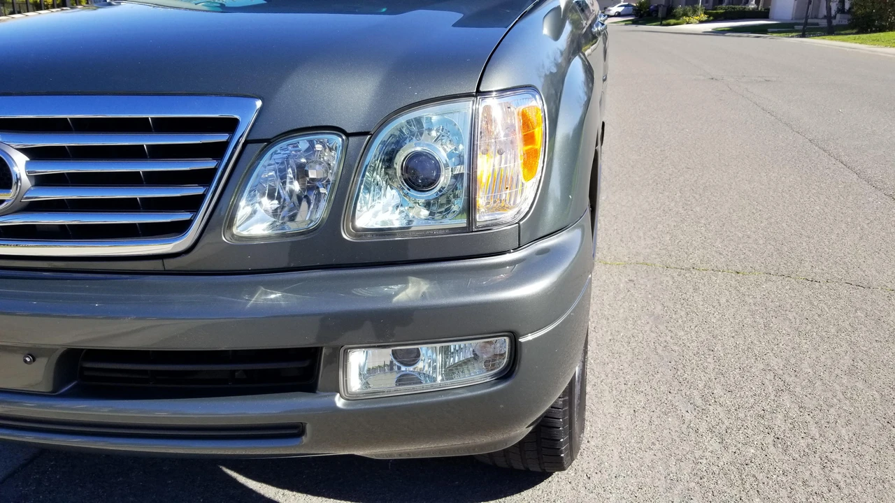 2006 Lexus LX 2nd Gen - Image 7 of 31