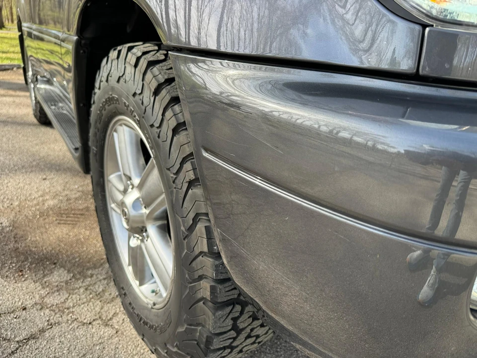2006 Lexus LX 2nd Gen - Image 10 of 31