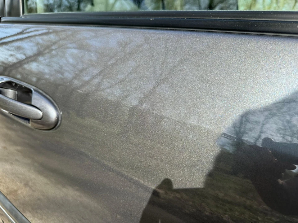 2006 Lexus LX 2nd Gen - Image 19 of 31