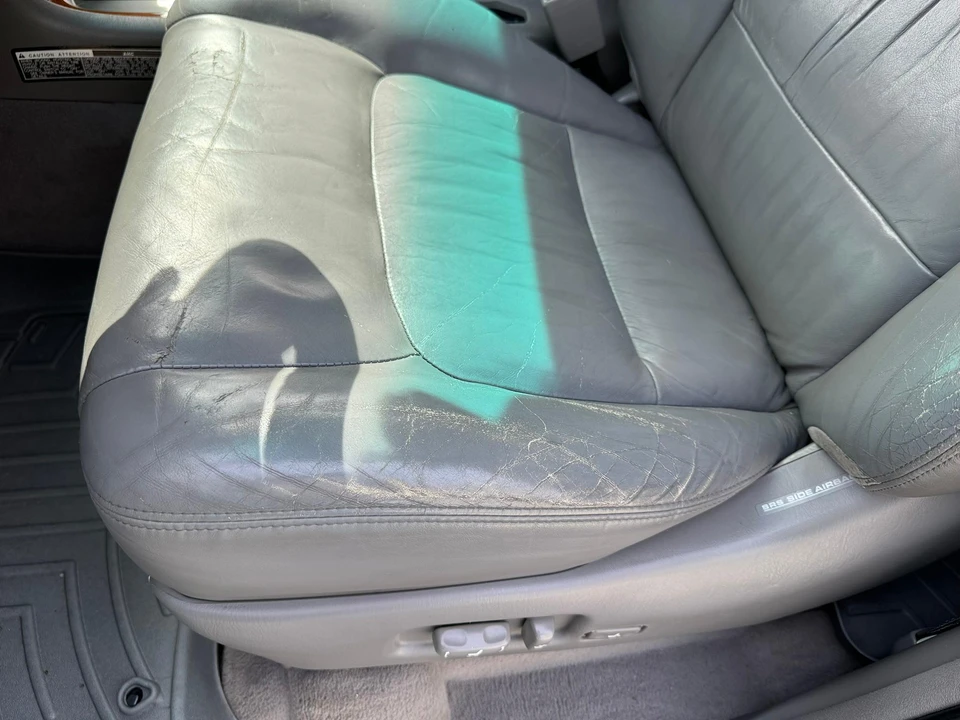 2006 Lexus LX 2nd Gen - Image 30 of 31