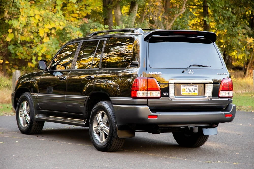 2006 Lexus LX 2nd Gen - Image 4 of 19