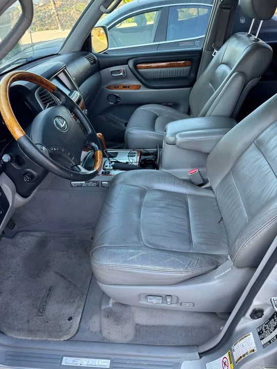 2006 Lexus LX 2nd Gen - Image 7 of 9