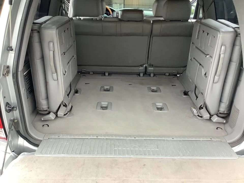 2006 Lexus LX 2nd Gen - Image 14 of 19