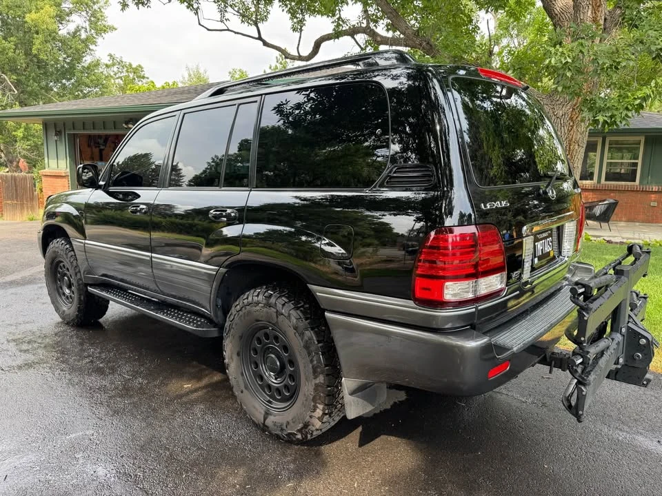 2006 Lexus LX 2nd Gen - Image 19 of 19