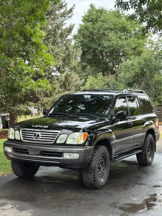 2006 Lexus LX 2nd Gen - Image 16 of 19