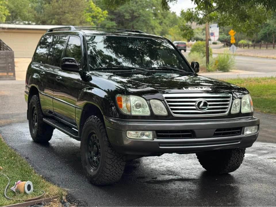 2006 Lexus LX 2nd Gen - Image 17 of 19