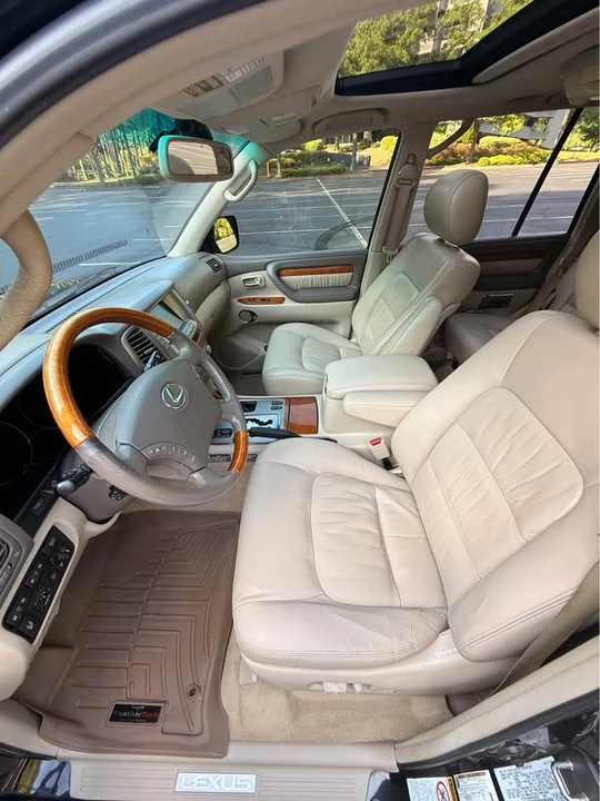 2006 Lexus LX 2nd Gen - Image 8 of 20