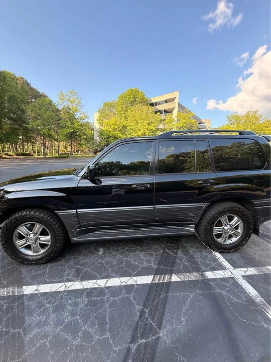 2006 Lexus LX 2nd Gen - Image 7 of 20