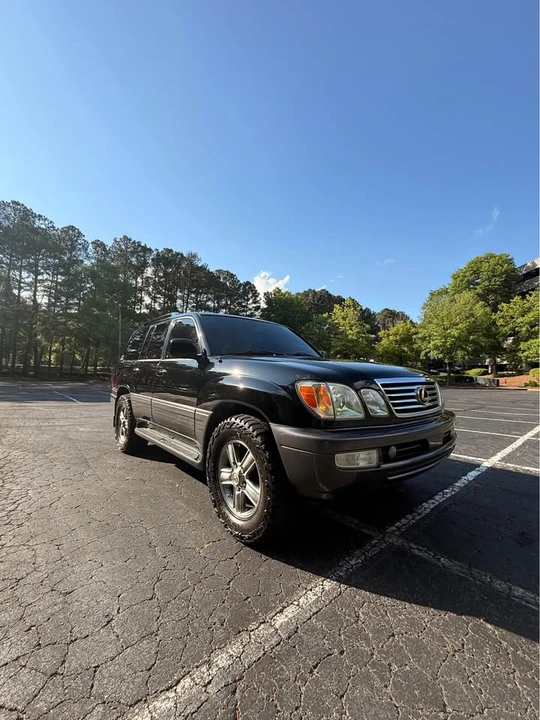 2006 Lexus LX 2nd Gen - Image 3 of 20