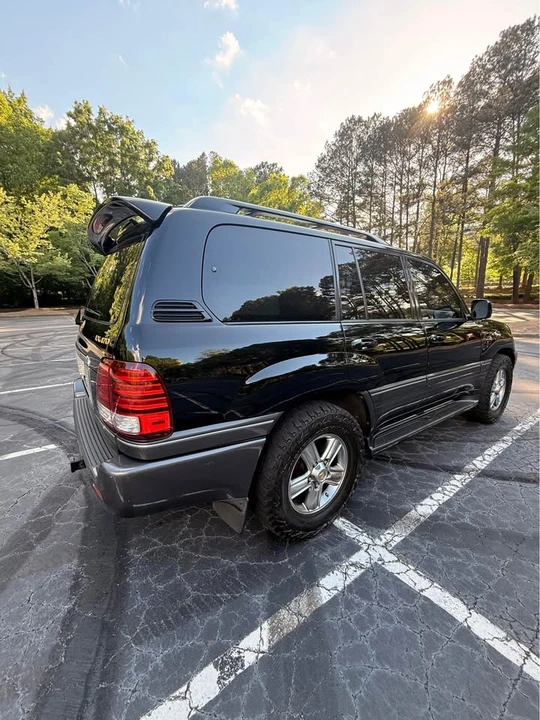 2006 Lexus LX 2nd Gen - Image 5 of 20