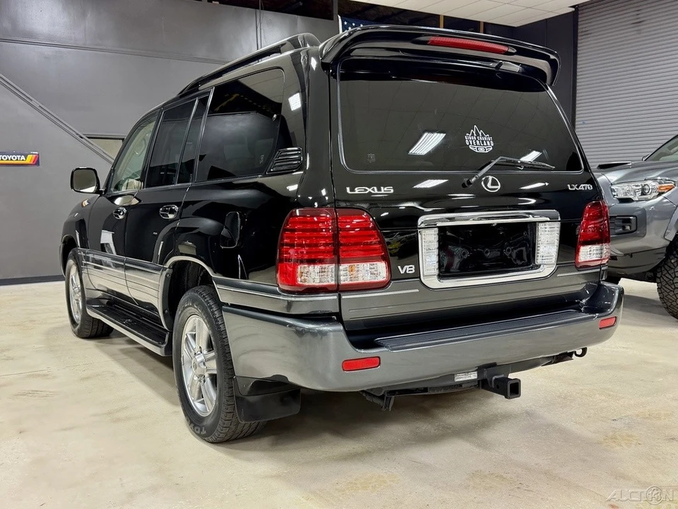 2006 Lexus LX 2nd Gen - Image 8 of 12