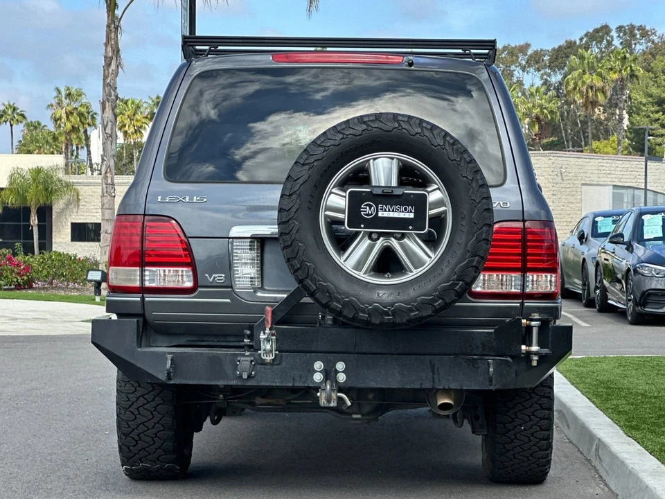 2006 Lexus LX 2nd Gen - Image 4 of 21