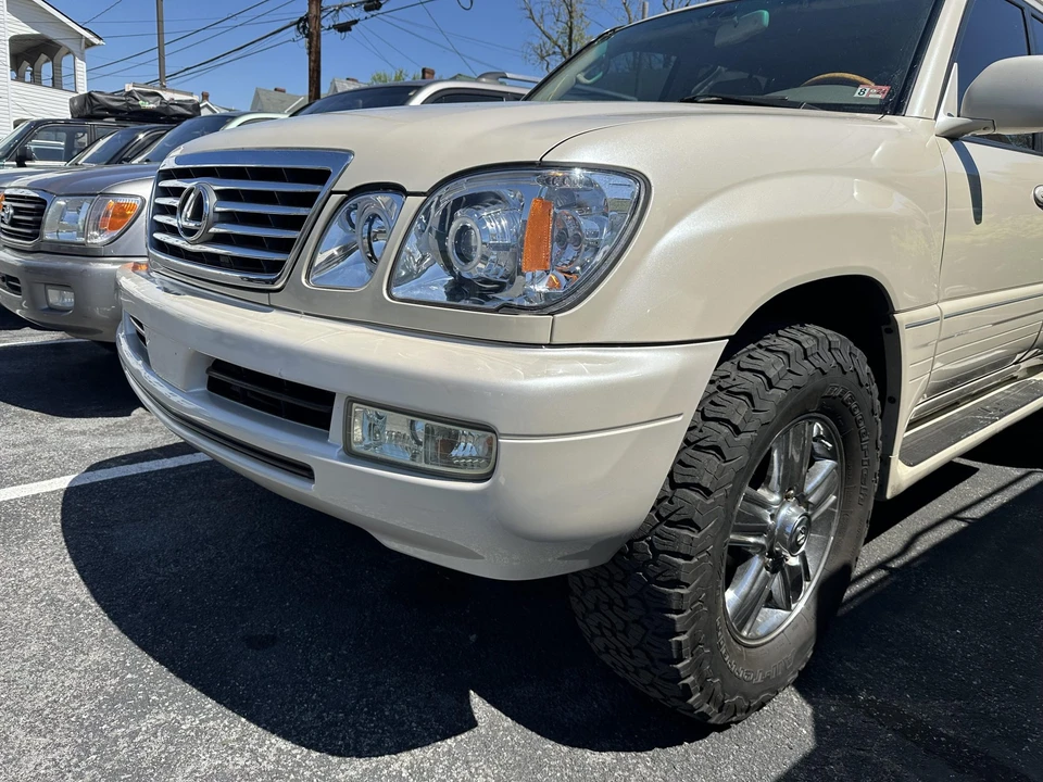 2006 Lexus LX 2nd Gen - Image 31 of 31