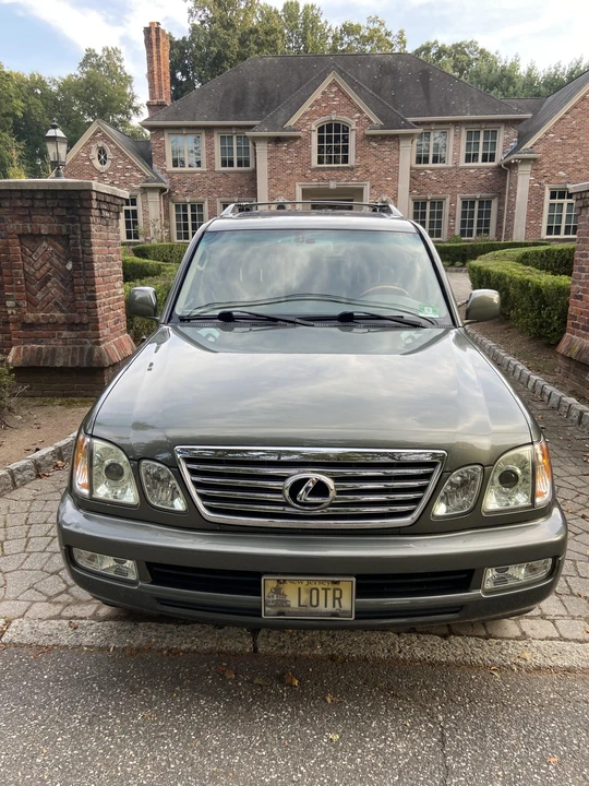 2006 Lexus LX 2nd Gen - Image 8 of 31