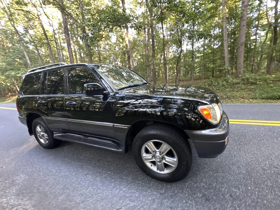 2006 Lexus LX 2nd Gen - Image 22 of 31