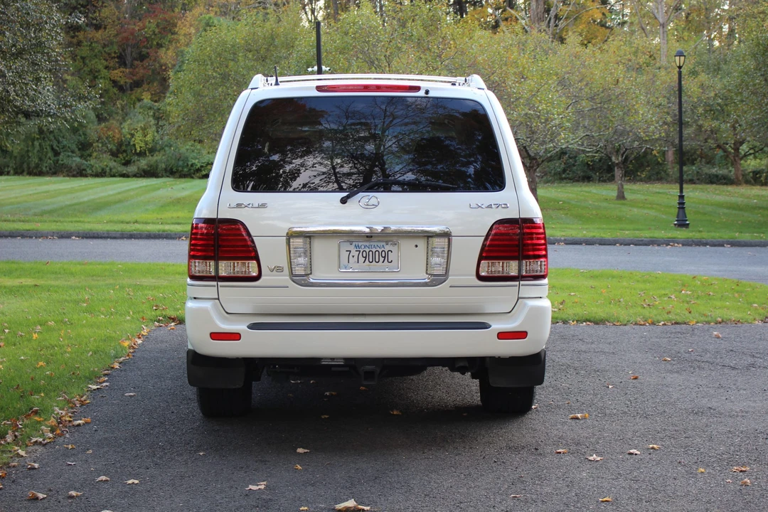 2006 Lexus LX 2nd Gen - Image 31 of 31