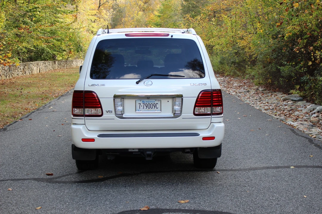 2006 Lexus LX 2nd Gen - Image 30 of 31