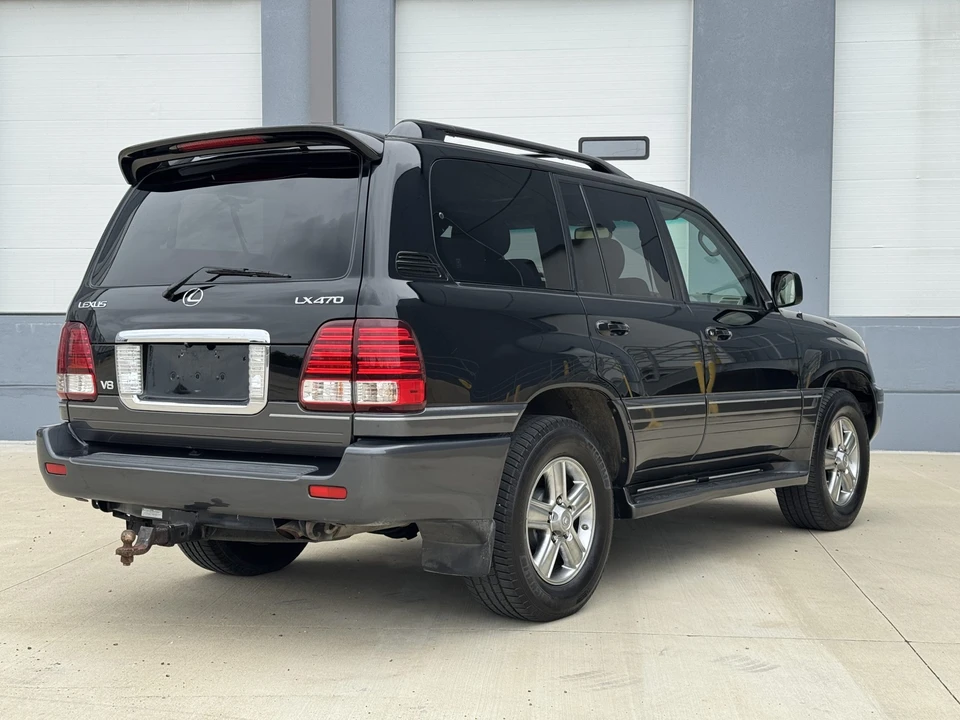 2006 Lexus LX 2nd Gen - Image 22 of 31