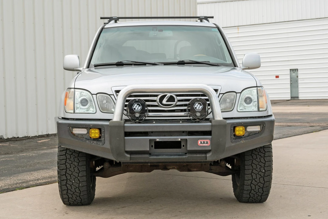 2006 Lexus LX 2nd Gen - Image 8 of 31