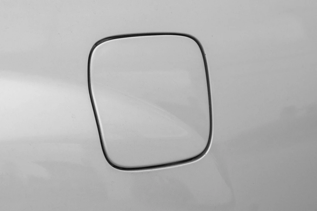 2006 Lexus LX 2nd Gen - Image 21 of 31