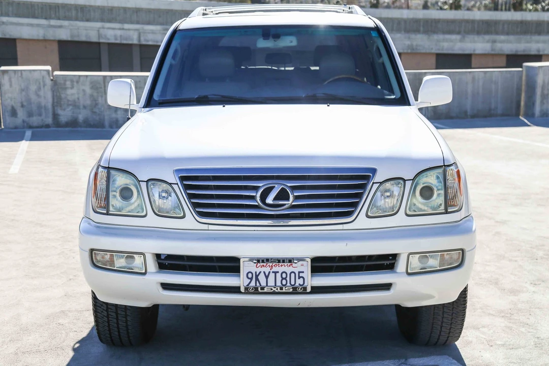 2006 Lexus LX 2nd Gen - Image 7 of 31