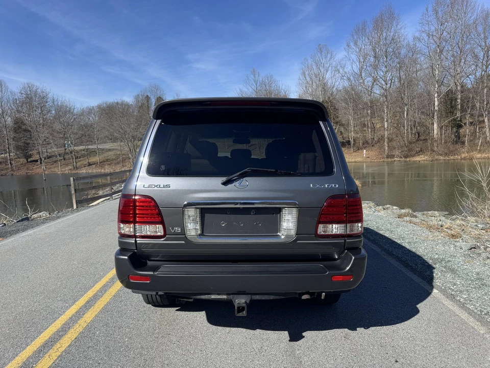2006 Lexus LX 2nd Gen - Image 31 of 31