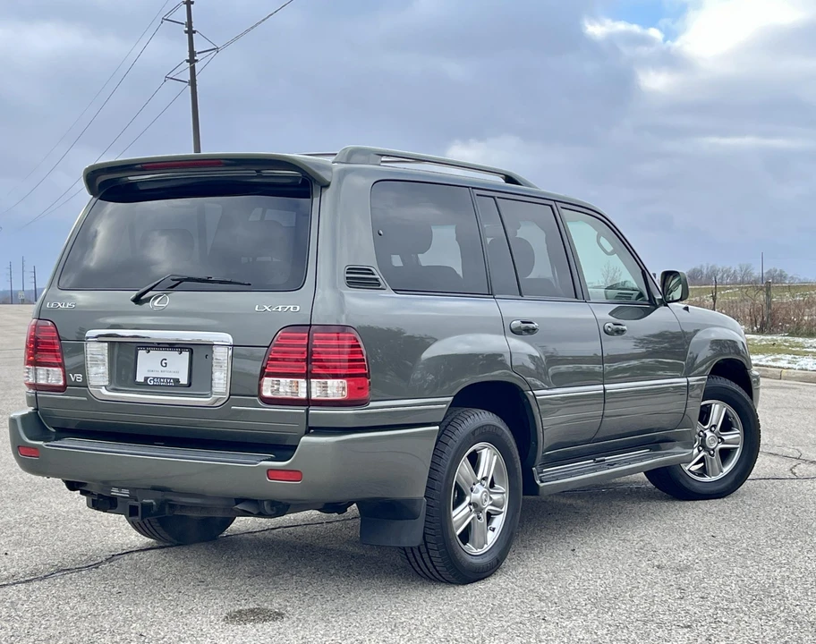 2006 Lexus LX 2nd Gen - Image 13 of 31