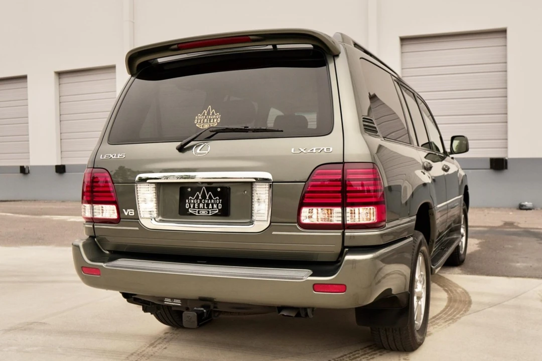 2006 Lexus LX 2nd Gen - Image 14 of 31