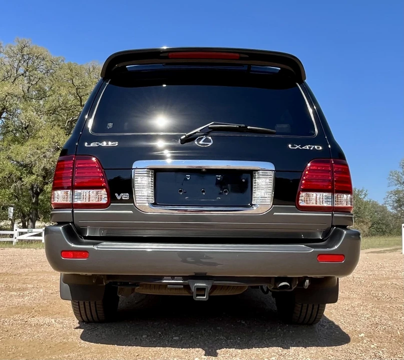 2006 Lexus LX 2nd Gen - Image 20 of 31
