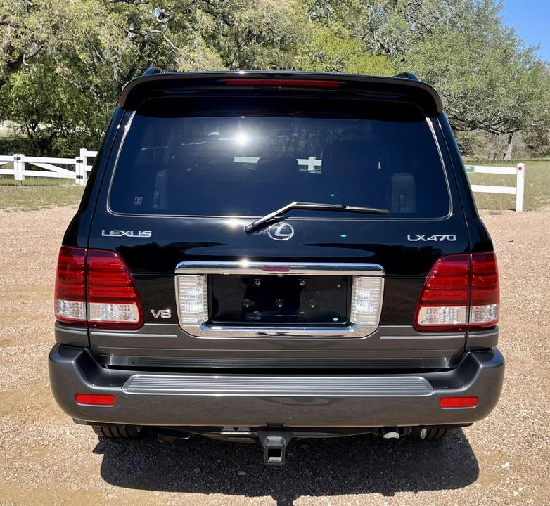 2006 Lexus LX 2nd Gen - Image 22 of 31