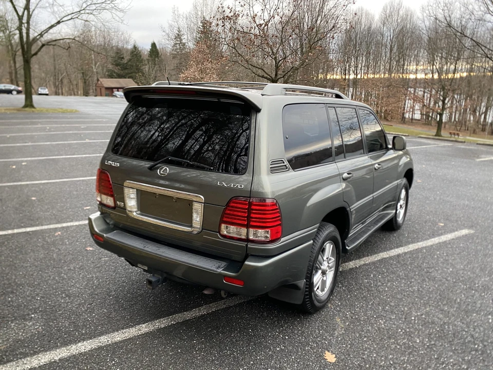 2006 Lexus LX 2nd Gen - Image 20 of 31