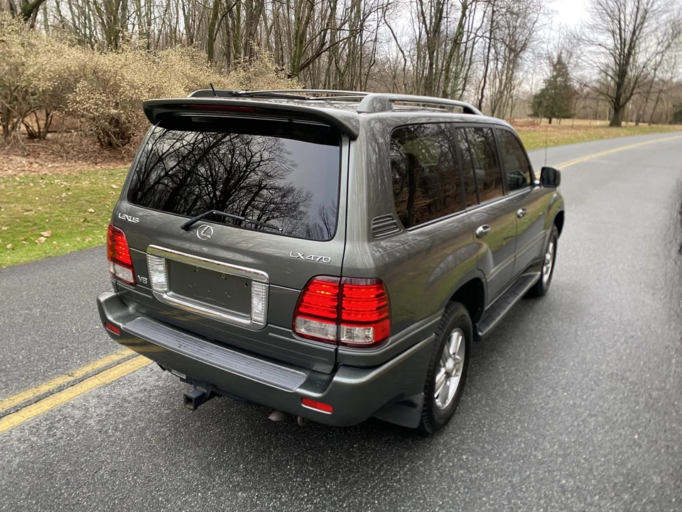 2006 Lexus LX 2nd Gen - Image 22 of 31