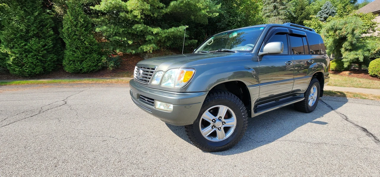 2006 Lexus LX 2nd Gen - Image 30 of 31