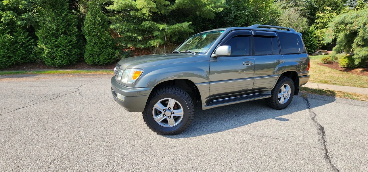 2006 Lexus LX 2nd Gen - Image 31 of 31
